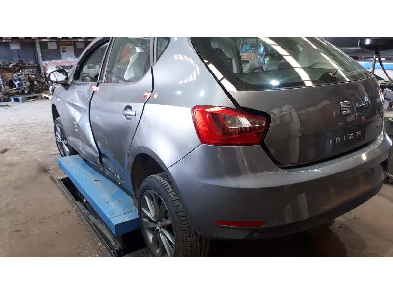seat ibiza (6j5) del año 2014
