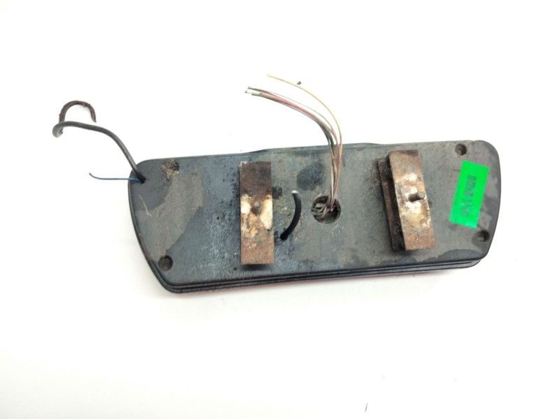 Recambio de piloto trasero derecho para lecsor fb-1360 referencia OEM IAM   