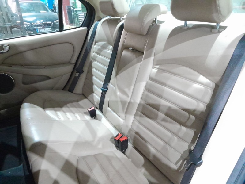 jaguar x-type del año 2008