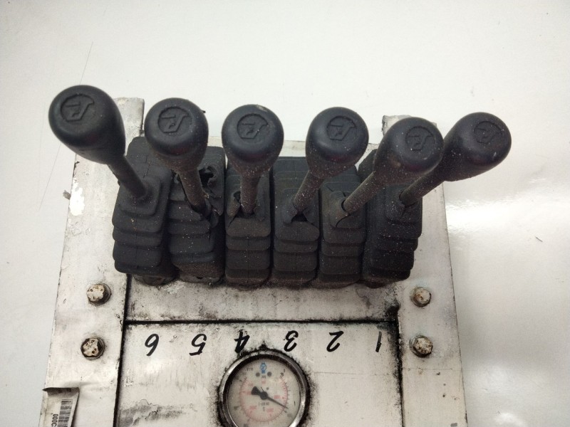 Recambio de valvula para lecsor fb-1360 referencia OEM IAM 000CS20382  