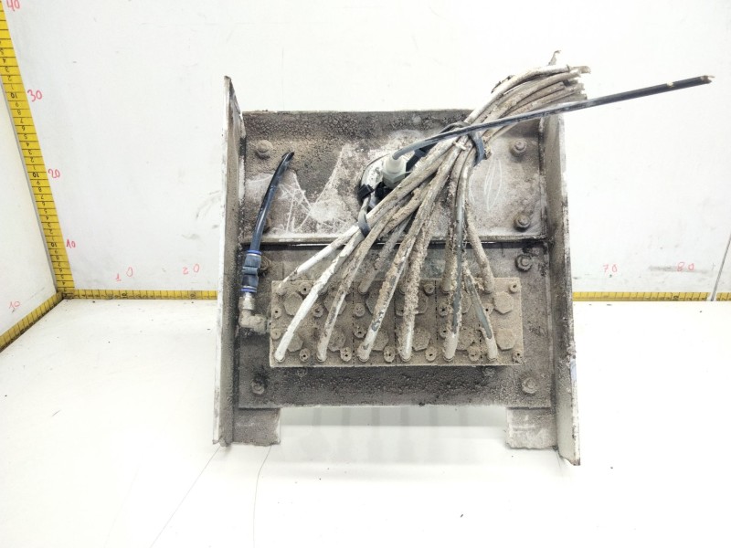 Recambio de distribuidor aceite hidraulico para gontrailer gontrailer referencia OEM IAM   