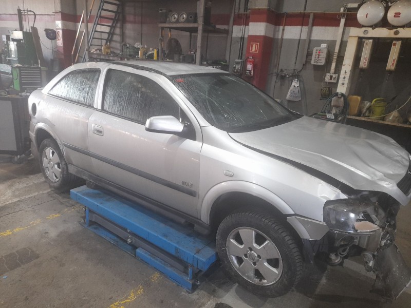 opel astra g fastback (t98) del año 2002