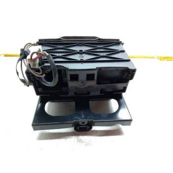 Recambio de portavasos para volkswagen crafter 30-50 furgoneta (2e_) 2.0 tdi referencia OEM IAM 9066800558  