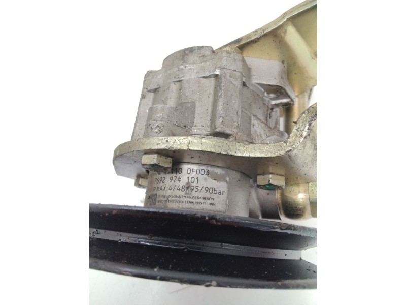 Recambio de bomba direccion para nissan terrano ii (r20) 2.7 td 4wd referencia OEM IAM 491100F003 7692974101 ZF