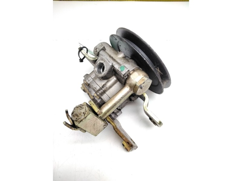 Recambio de bomba direccion para nissan terrano ii (r20) 2.7 td 4wd referencia OEM IAM 491100F003 7692974101 ZF