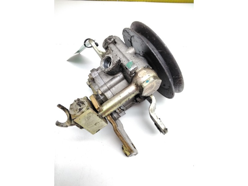 Recambio de bomba direccion para nissan terrano ii (r20) 2.7 td 4wd referencia OEM IAM 491100F003 7692974101 ZX