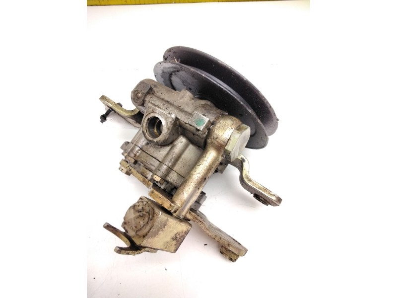 Recambio de bomba direccion para nissan terrano ii (r20) 2.7 td 4wd referencia OEM IAM 491100F003 7692974101 ZF