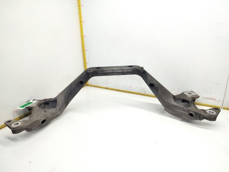 Recambio de subchasis para audi q7 (4lb) 3.0 tdi quattro referencia OEM IAM 7L6199207B  