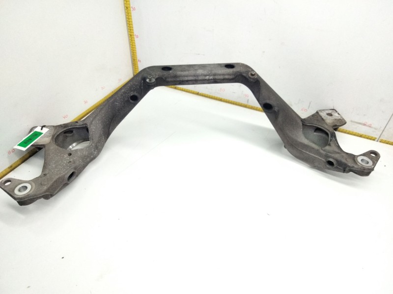 Recambio de subchasis para audi q7 (4lb) 3.0 tdi quattro referencia OEM IAM 7L6199207B  