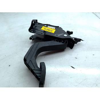 PEDAL EMBRAGUE 9062900501 