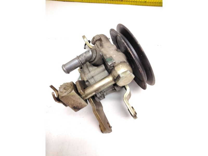 Recambio de bomba direccion para nissan terrano ii (r20) 2.7 td 4wd referencia OEM IAM 491100F003 7692974101 