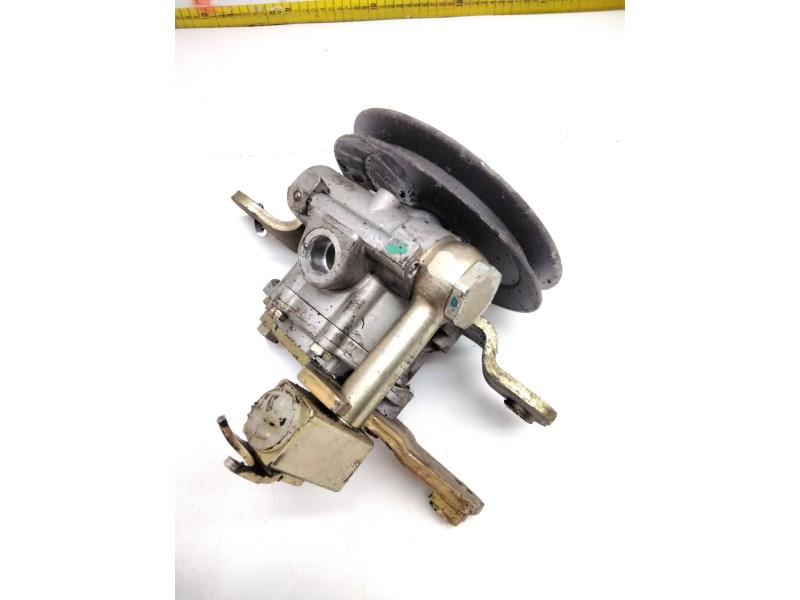 Recambio de bomba direccion para nissan terrano ii (r20) 2.7 td 4wd referencia OEM IAM 491100F003 7692974101 ZF