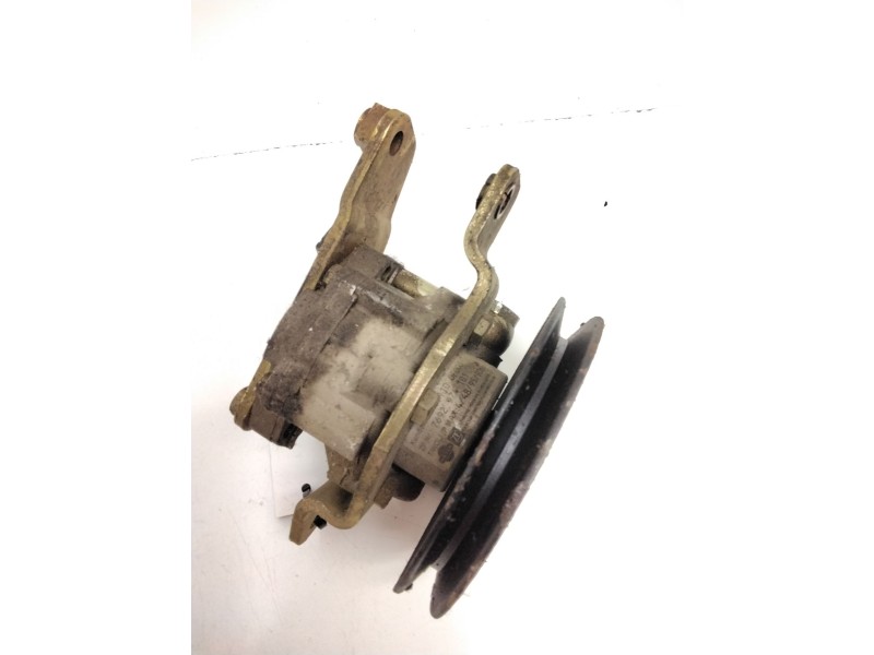 Recambio de bomba direccion para nissan terrano ii (r20) 2.7 td 4wd referencia OEM IAM 491100F003 7692974101 ZF