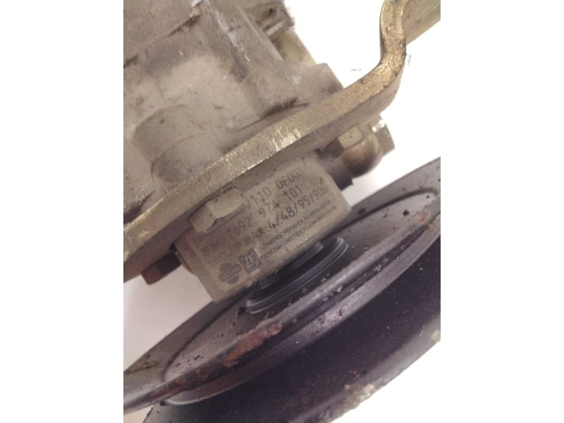 Recambio de bomba direccion para nissan terrano ii (r20) 2.7 td 4wd referencia OEM IAM 491100F003 7692974101 ZF