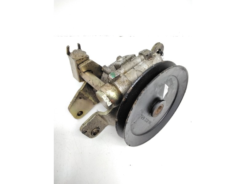 Recambio de bomba direccion para nissan terrano i (wd21) 2.7 td 4wd referencia OEM IAM 491100F003 7692974101 ZF