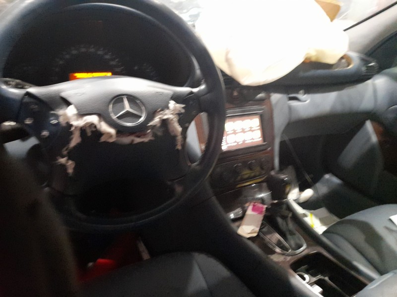 mercedes-benz clase c (w203) del año 2003