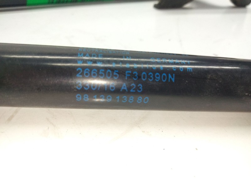 Recambio de amortiguador capo para seat ateca (kh7) referencia OEM IAM 9814913880  