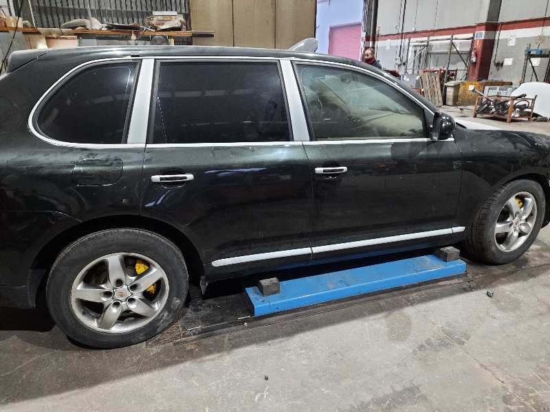 porsche cayenne (typ 9pa) del año 2006