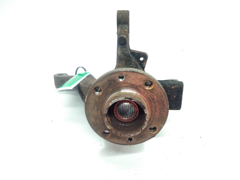 Recambio de mangueta delantera izquierda para renault modus 1.4 16v referencia OEM IAM   