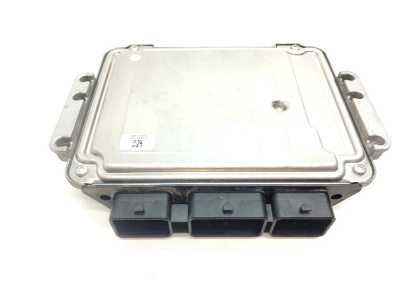 Recambio de centralita motor uce para citroën c4 berlina vtr plus referencia OEM IAM 9661377180  