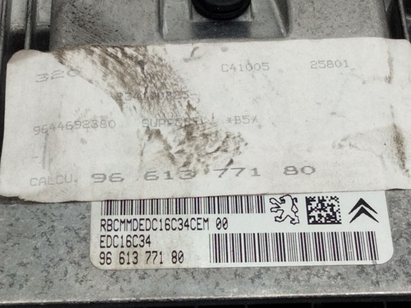 Recambio de centralita motor uce para citroën c4 berlina vtr plus referencia OEM IAM 9661377180  