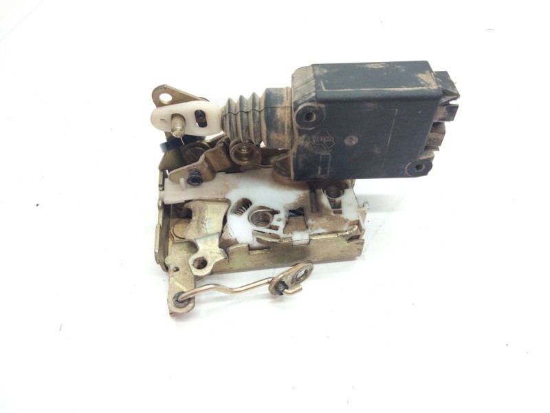 Recambio de cerradura puerta delantera izquierda para citroën ax (za-_) 10 e referencia OEM IAM   