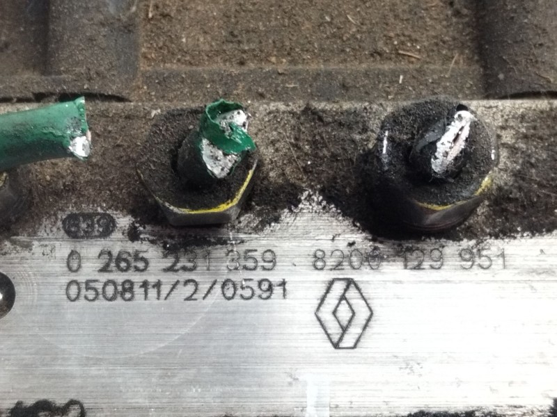 Recambio de abs para renault modus 1.4 16v referencia OEM IAM 8200129951 0265231359 
