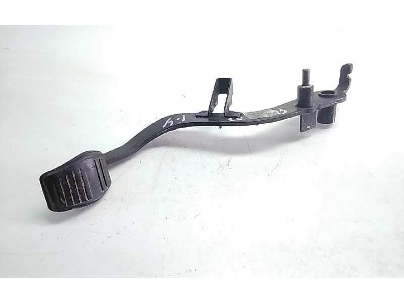 Recambio de pedal embrague para ford fiesta berlina (dx) 1.3 cat referencia OEM IAM   113255