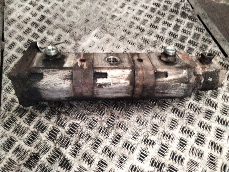 Recambio de bomba hidraulica para leciñena ar 11101 referencia OEM IAM   