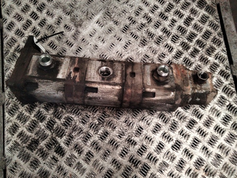 Recambio de bomba hidraulica para leciñena ar 11101 referencia OEM IAM   