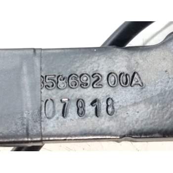 Recambio de enganche cinturon trasero izquierdo para citroën ds 7 ds 7 crossback buehdi referencia OEM IAM 858692  