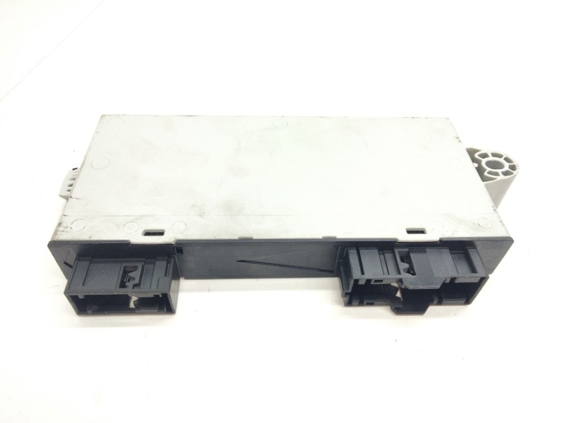 Recambio de centralita inmovilizador para bmw serie 5 lim. (f10) 520d referencia OEM IAM 9339274901  