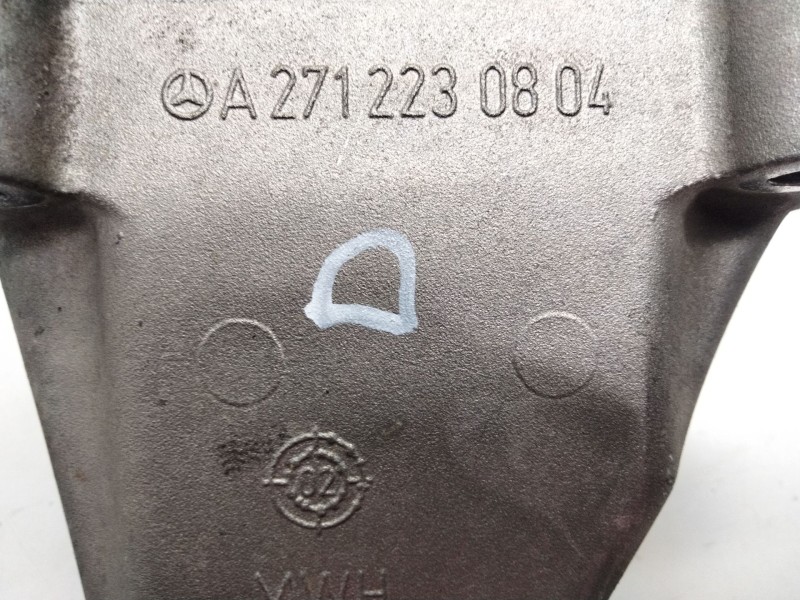 Recambio de soporte motor derecho inferior para mercedes-benz clase c (w203) c 180 kompressor (203.046) referencia OEM IAM A2712