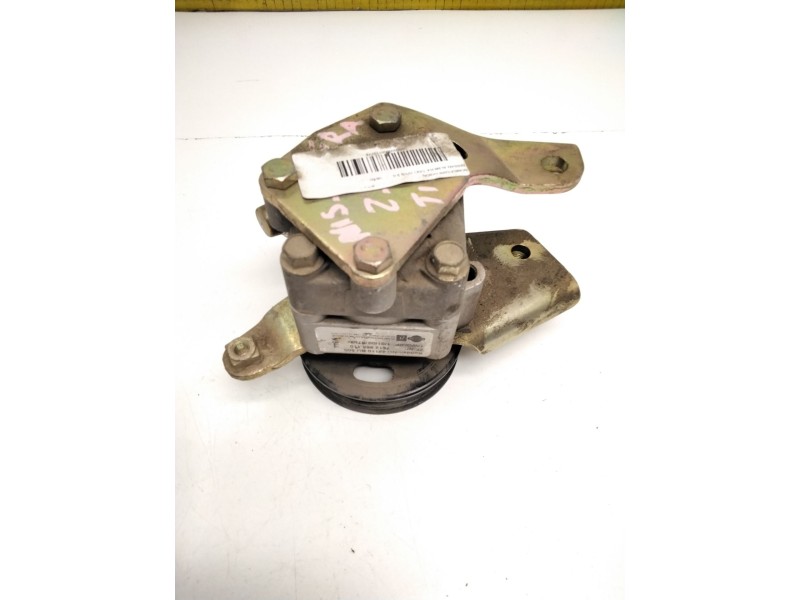 Recambio de bomba servodireccion para nissan almera tino (v10m) 2.0 16v cat referencia OEM IAM 7612955110 ZF 49110BU500