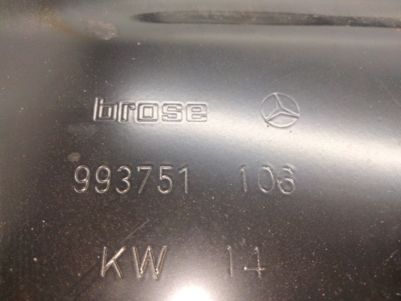 Recambio de elevalunas delantero derecho para mercedes-benz clase m (w164) 3.0 cdi cat referencia OEM IAM A2518200842  