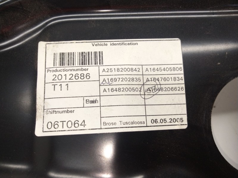 Recambio de elevalunas delantero derecho para mercedes-benz clase m (w164) 3.0 cdi cat referencia OEM IAM A2518200842  