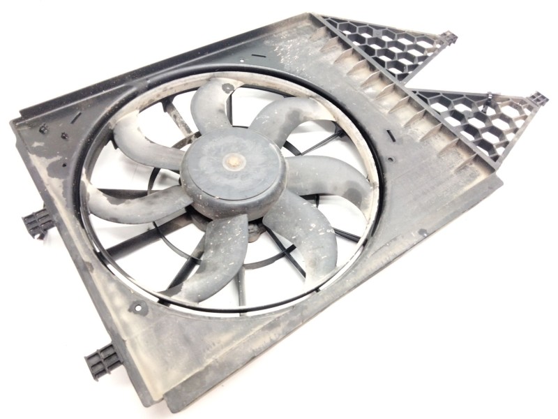 Recambio de electroventilador para seat ibiza iv (6j5, 6p1) 1.6 tdi referencia OEM IAM 6R0121207A  