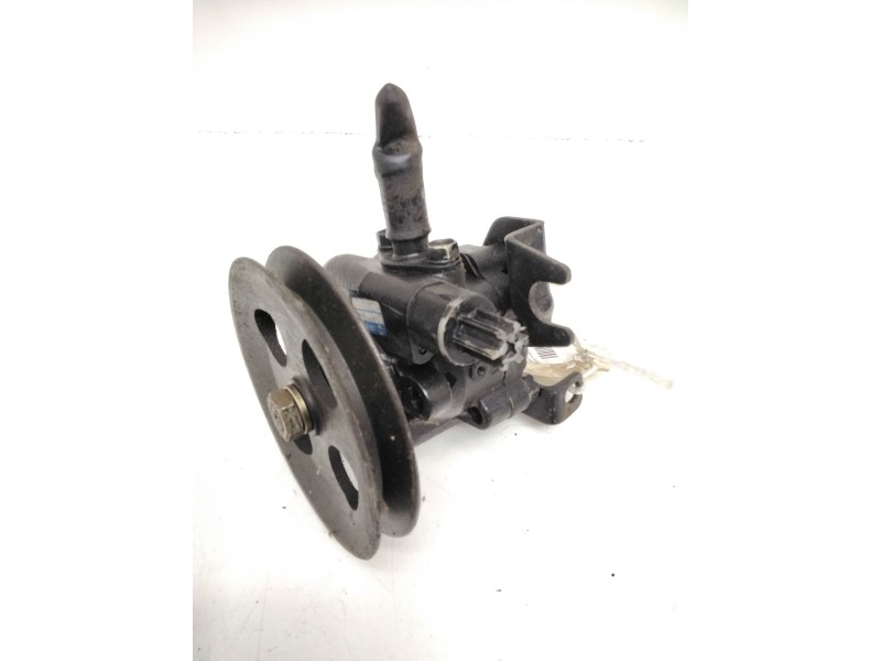 Recambio de bomba servodireccion para nissan terrano (wd21) referencia OEM IAM 491100F900 57183004 UNISIAJECS