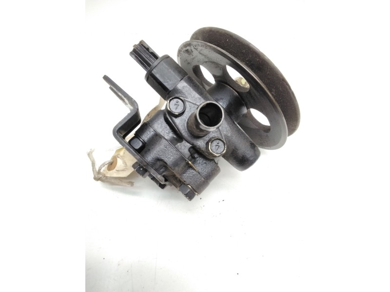 Recambio de bomba servodireccion para nissan terrano (wd21) referencia OEM IAM 491100F900 57113006 UNISIAJECS