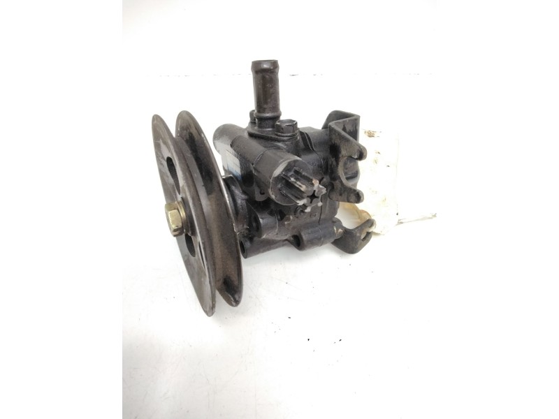 Recambio de bomba servodireccion para nissan terrano (wd21) referencia OEM IAM 491100F900 57113006 UNISIAJECS