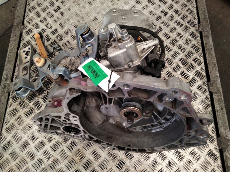 Recambio de caja cambios para opel corsa d 1.3 16v cdti cat (z 13 dth / l4i) referencia OEM IAM 12992510  
