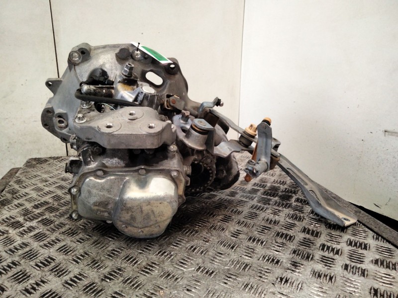 Recambio de caja cambios para opel corsa d 1.3 16v cdti cat (z 13 dth / l4i) referencia OEM IAM 12992510  