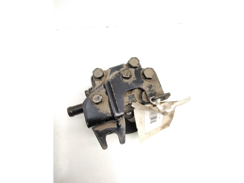 Recambio de bomba servodireccion para nissan terrano (wd21) referencia OEM IAM 491100F900 57163000 UNISIAJECS