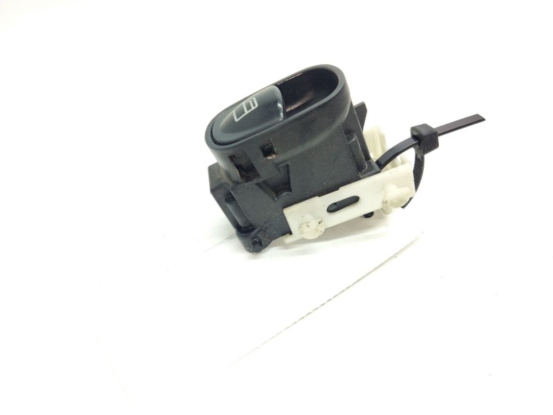 Recambio de mando elevalunas delantero derecho para mercedes-benz clase c (w203) c 180 kompressor (203.046) referencia OEM IAM A
