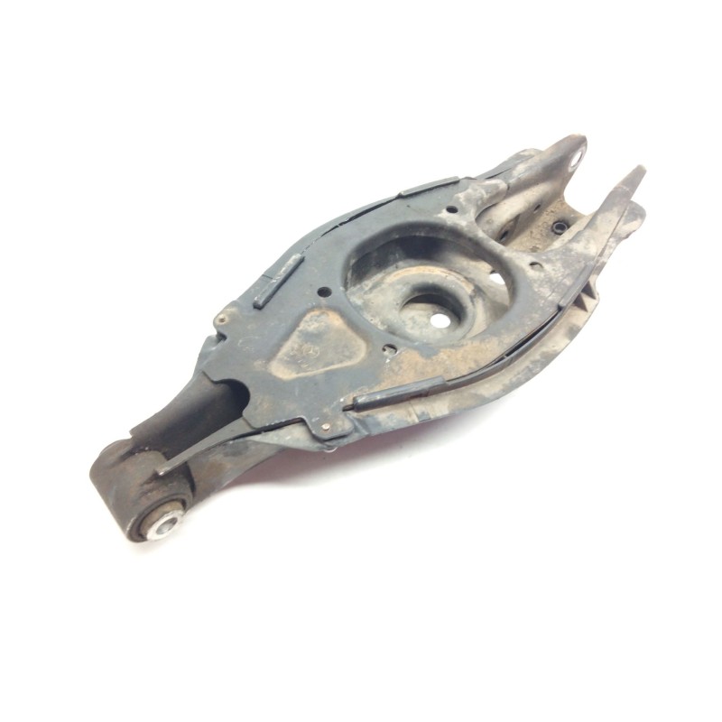 Recambio de brazo suspension inferior trasero derecho para mercedes-benz clase c (w203) c 180 kompressor (203.046) referencia OE