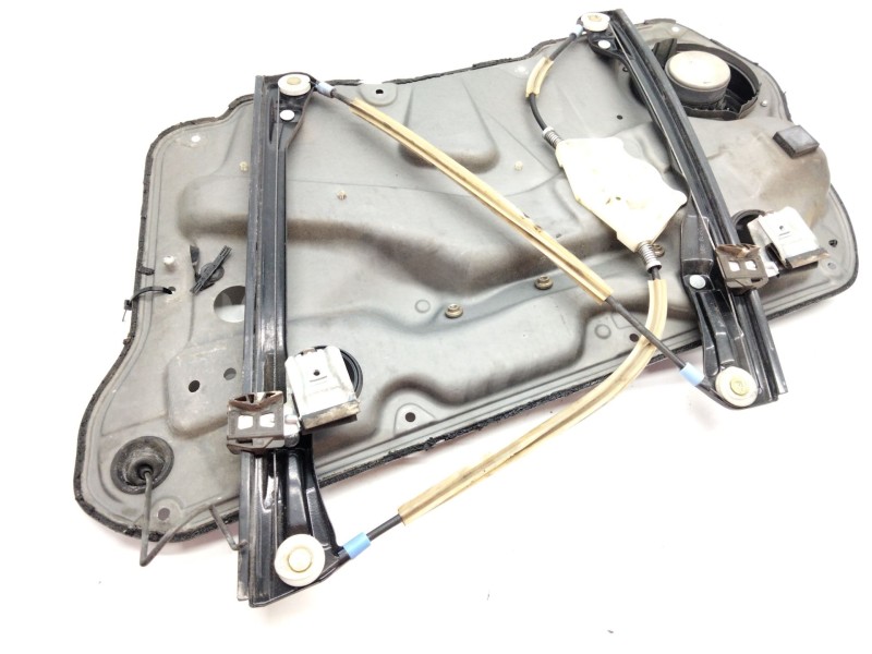 Recambio de elevalunas delantero izquierdo para volkswagen golf iv (1j1) 1.8 t referencia OEM IAM   