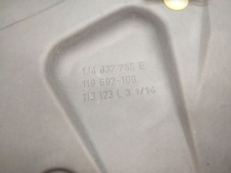 Recambio de elevalunas delantero izquierdo para volkswagen golf iv (1j1) 1.8 t referencia OEM IAM   