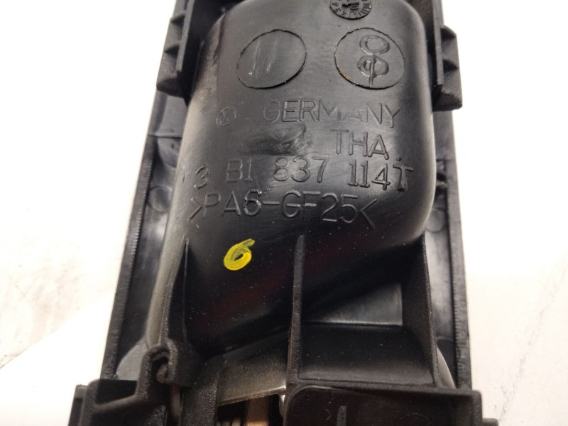 Recambio de maneta interior delantera derecha para volkswagen golf iv (1j1) 1.8 t referencia OEM IAM 3B1837114T  