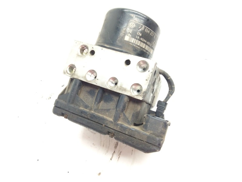 Recambio de abs para volkswagen golf iv (1j1) 1.8 t referencia OEM IAM 1J0614217E  
