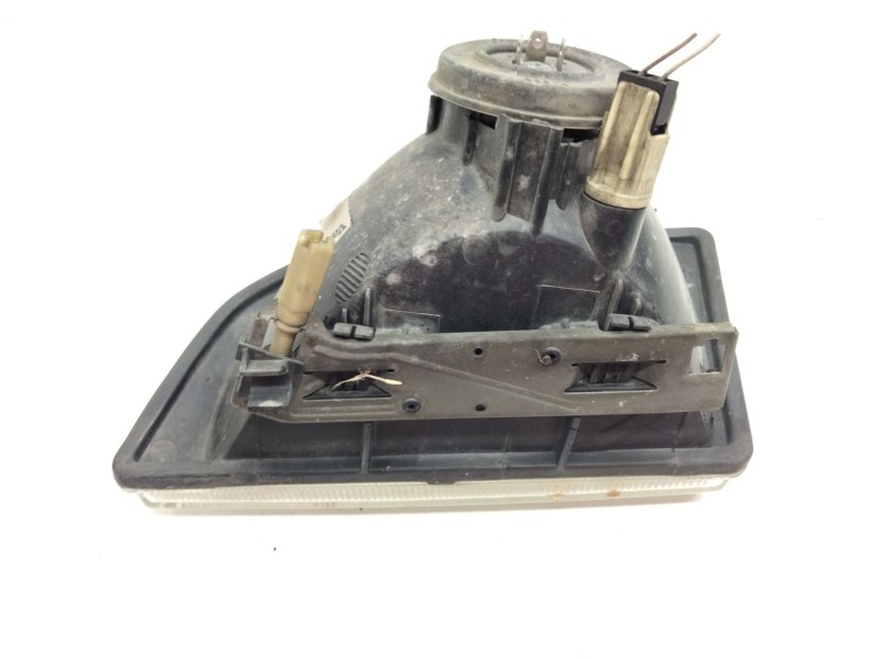 Recambio de faro derecho para ford fiesta iii (gfj) 1.1 referencia OEM IAM UPM60GF13  